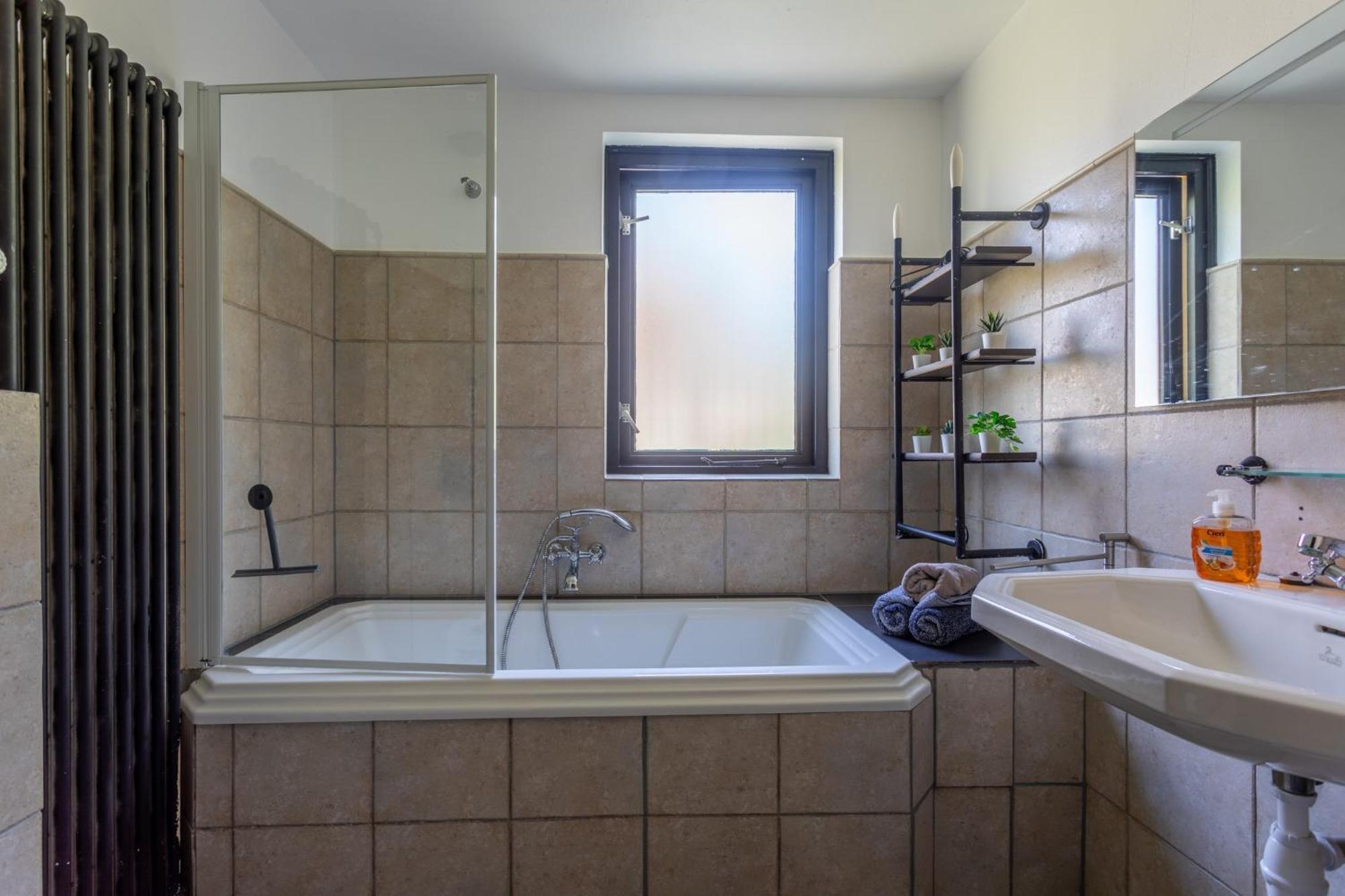 La Casa Pacha Mama Sauna En Hottub Ewijk Экстерьер фото